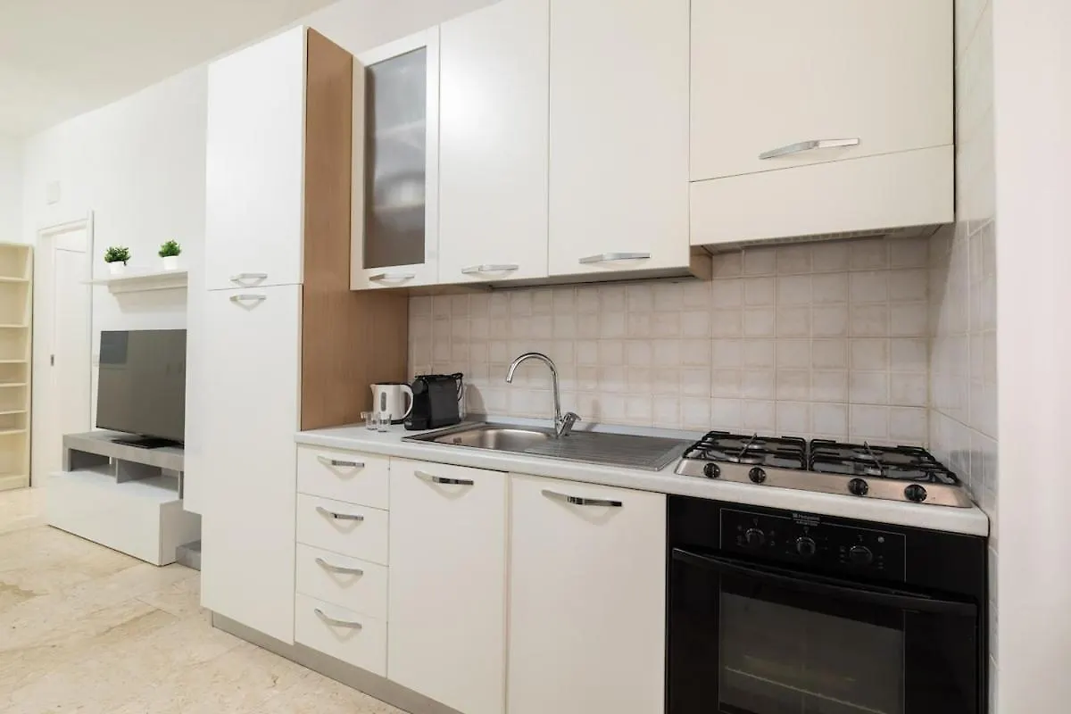 Garbatella Appartamento Moderno Relax E Comfort Rome 0*,